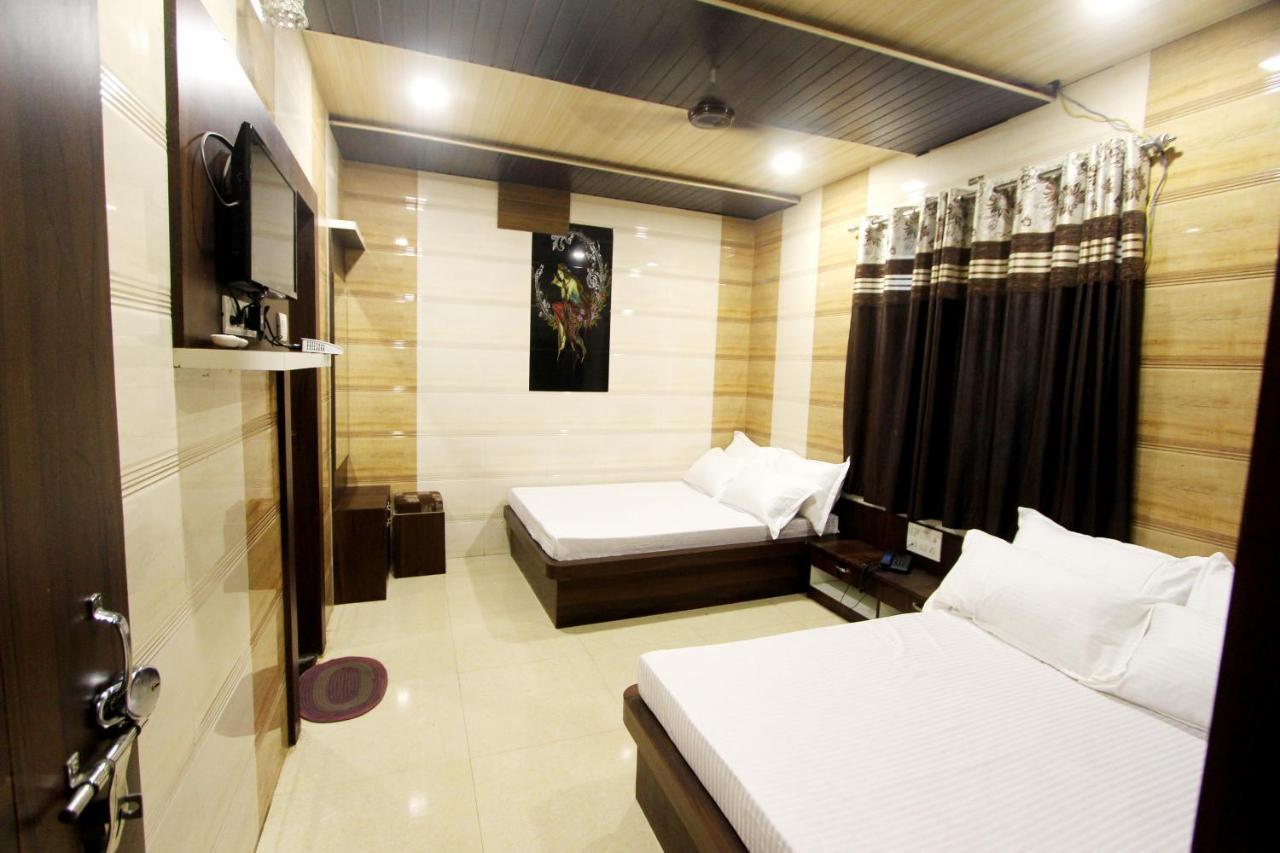 Hotel Raj Inn Ajmer Sharif Bagian luar foto